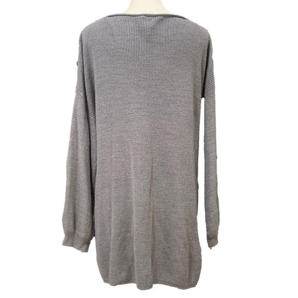 Soho Jeans NY&Co. Gray High Low Knit Long Sleeve Boat Neck Sweater - Picture 3 of 7